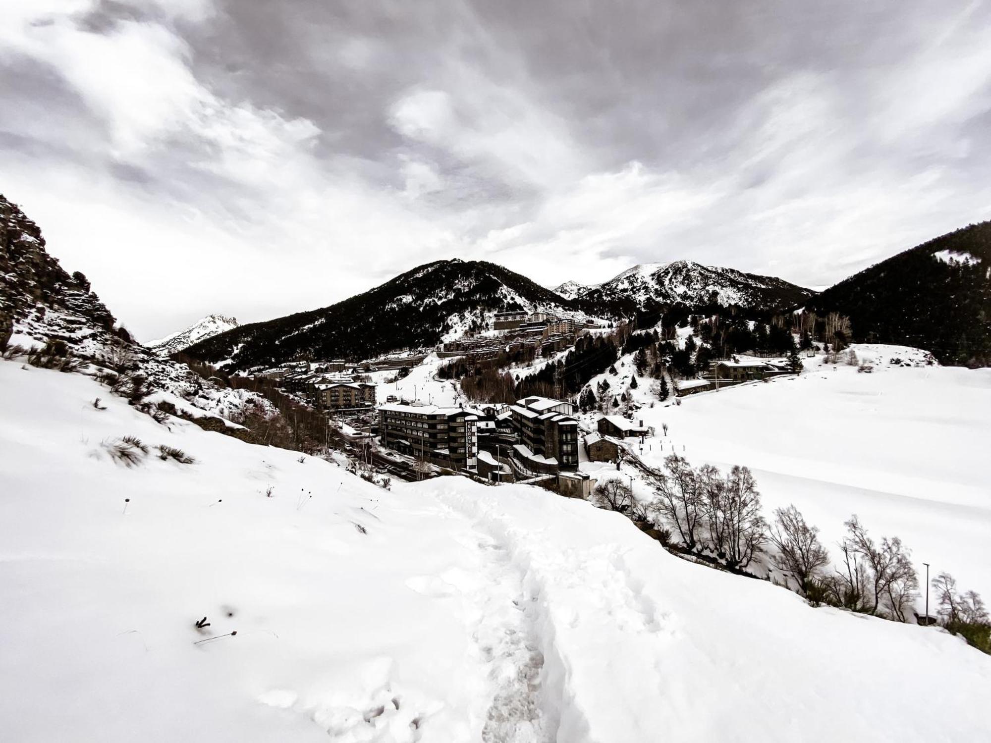 Hotel Euroski Mountain Resort & Spa El Tarter Exteriör bild